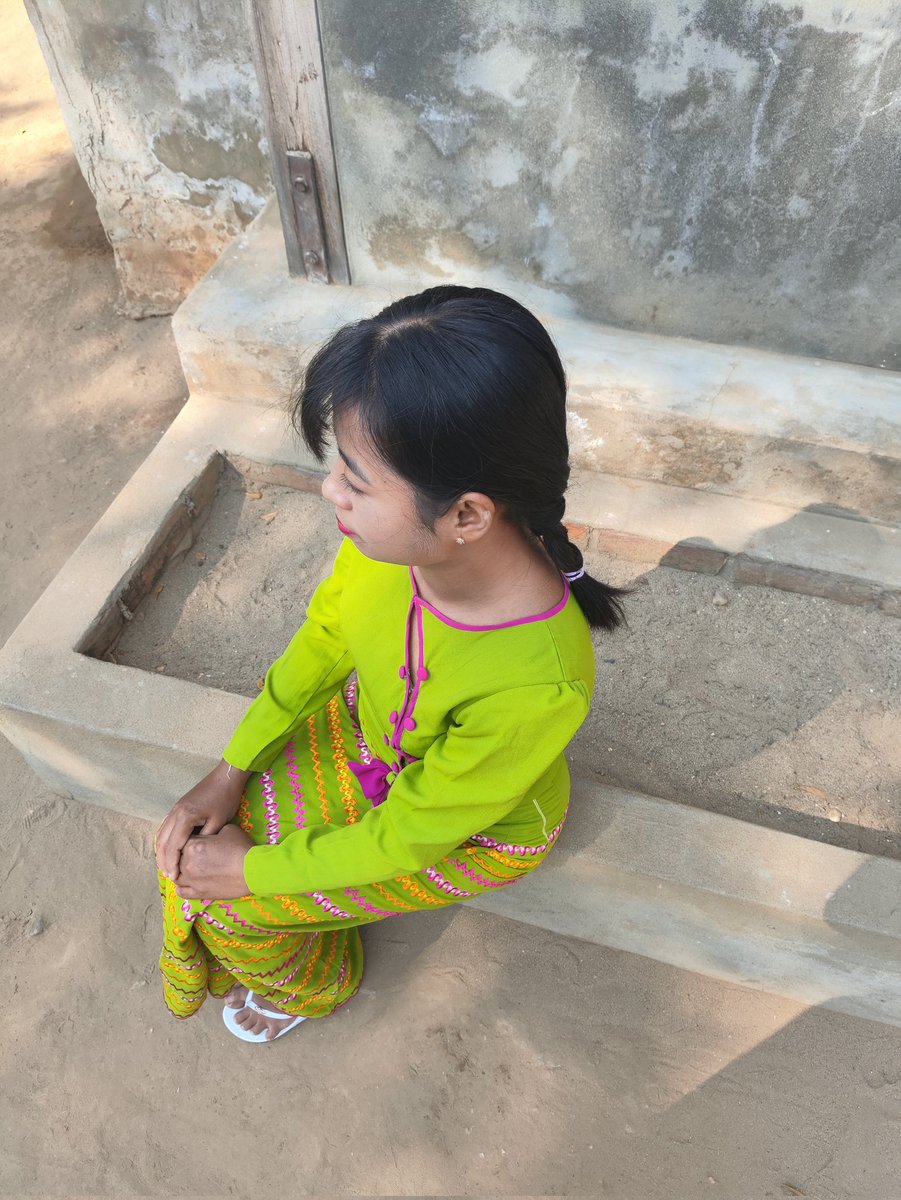 အစိမ်းရောင်နယ်မြေ💚💚💚