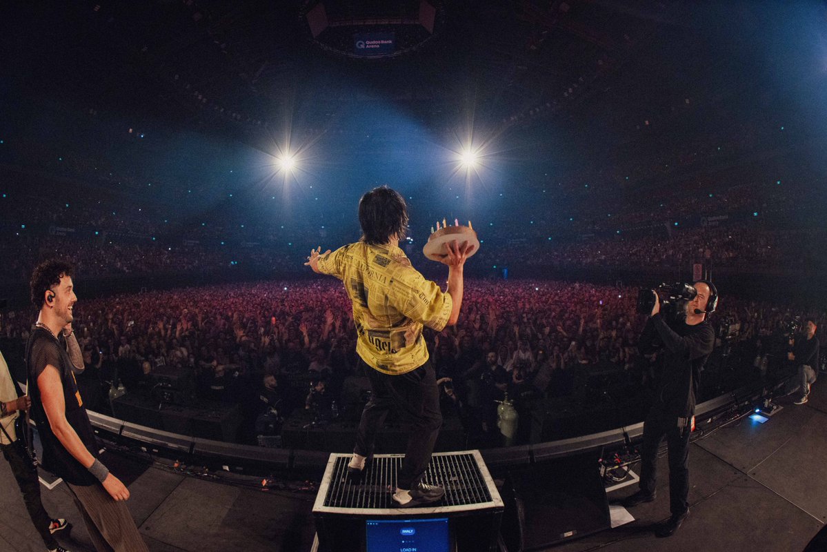 LINKIN PARK tweet media