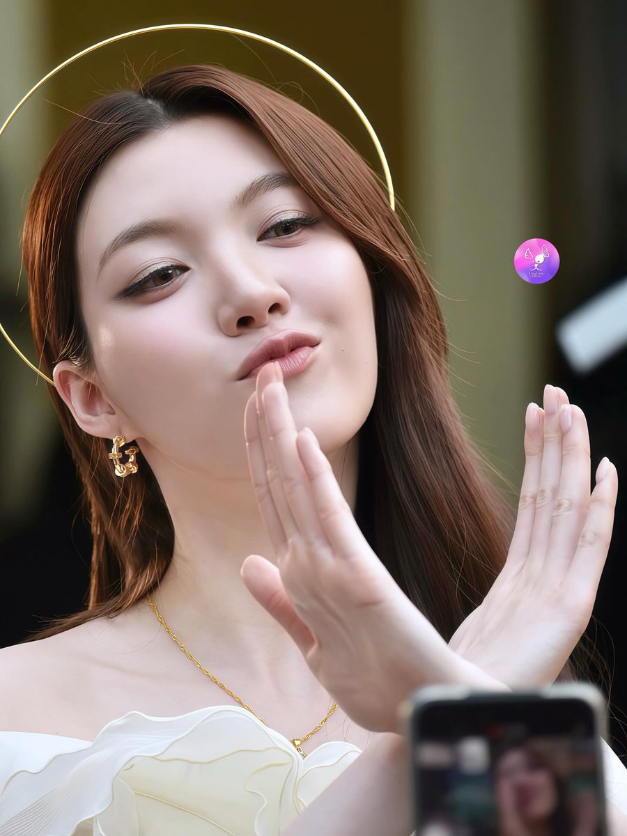 Prohibeme hasta respirar si quieres mi amor, yo por ti hago lo que me pidas 🧎🏻‍♀️

LINGORM FRIENDS OF VIVO #LingOrmVivoV70Exhibition 
#LingOrm #หลิงออม