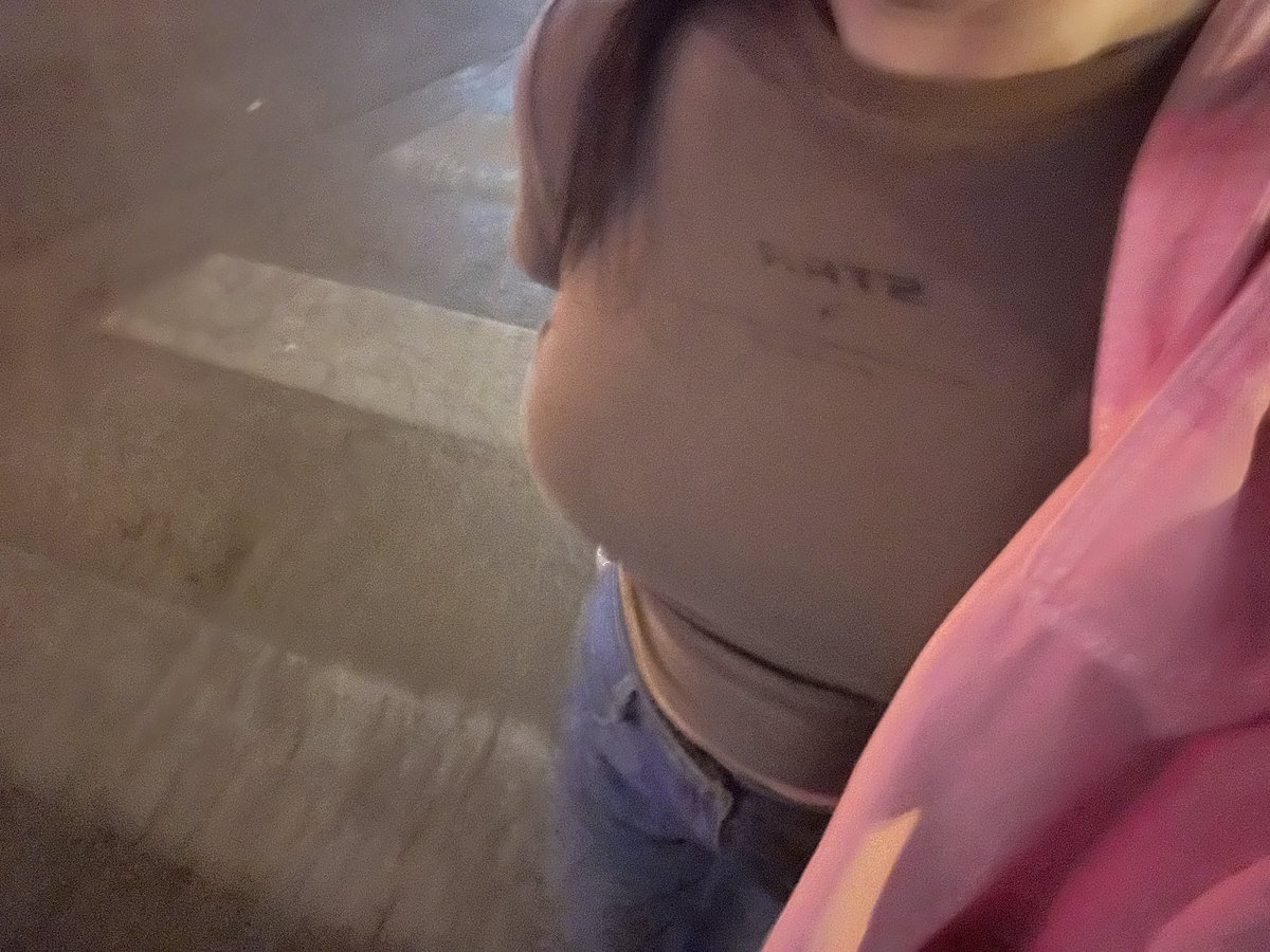 推止于推什么意思？你认识我以后不应该一直渴望和我面基吗？
我们应该一起吃饭 看电影 玩剧本杀 密室逃脱 双人成行 逛街买东西 做手工 拍大头贴 拼乐高 一起散步 逛公园 登山 看日出日落 骑自行车 去海边玩水捡贝壳 去水族馆 坐摩天轮 泡温泉 玩卡丁车 射箭 去博物馆艺术展 看演唱会 看脱口秀 去音乐节 https://t.co/FDsU0FmZp7