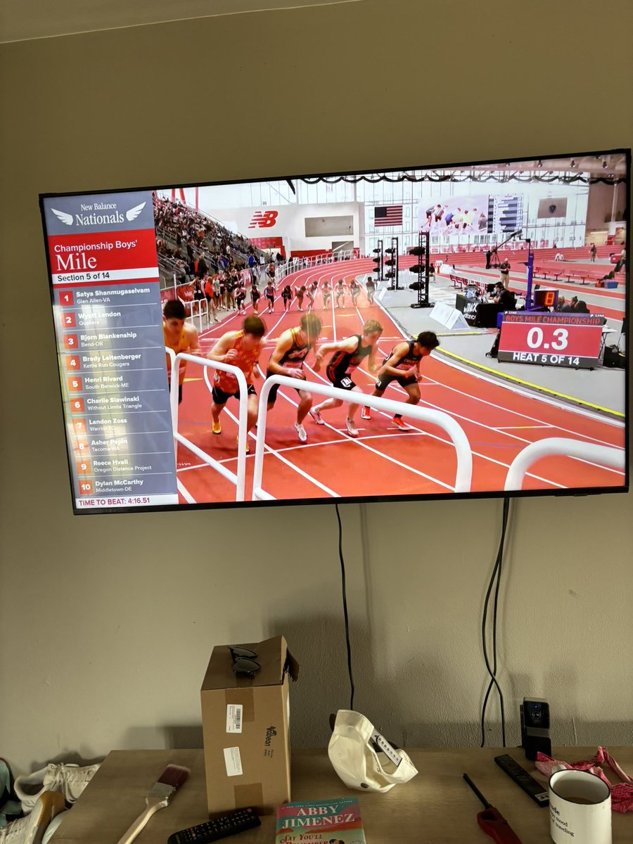 CM XC/ Track tweet media