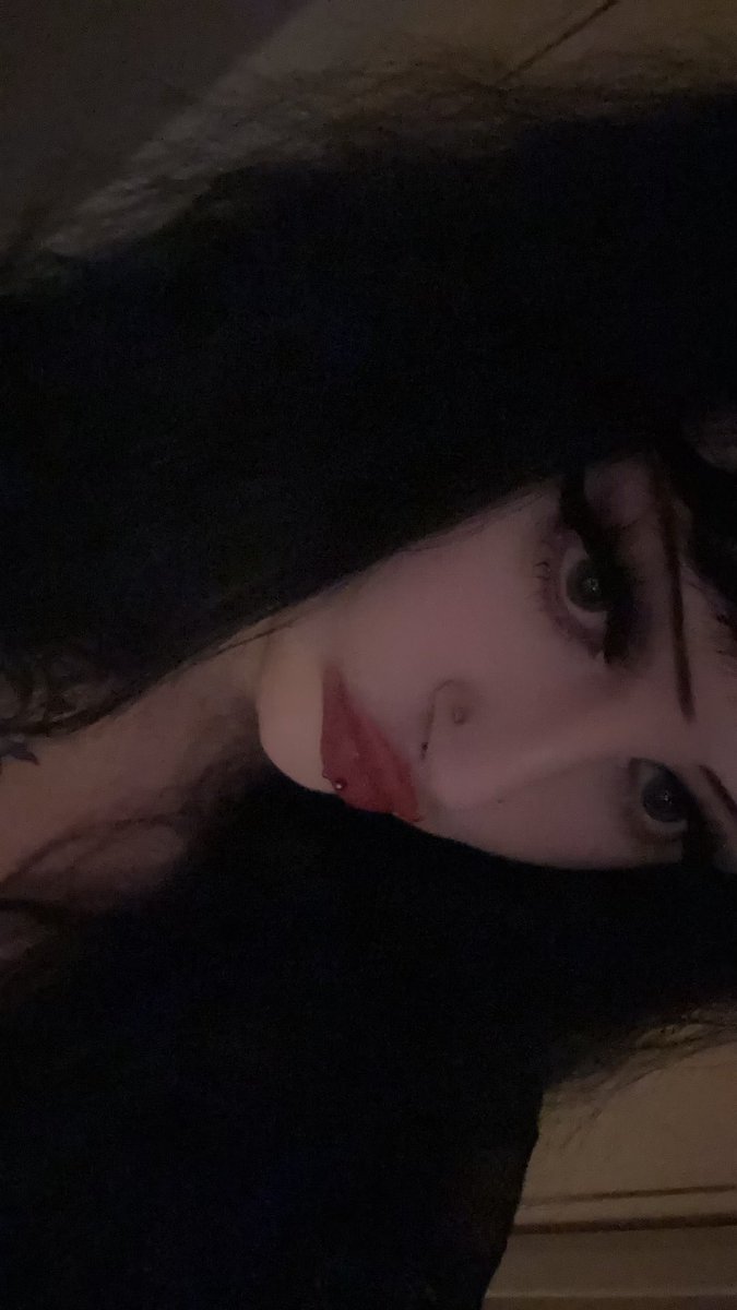 sugar21x tweet media