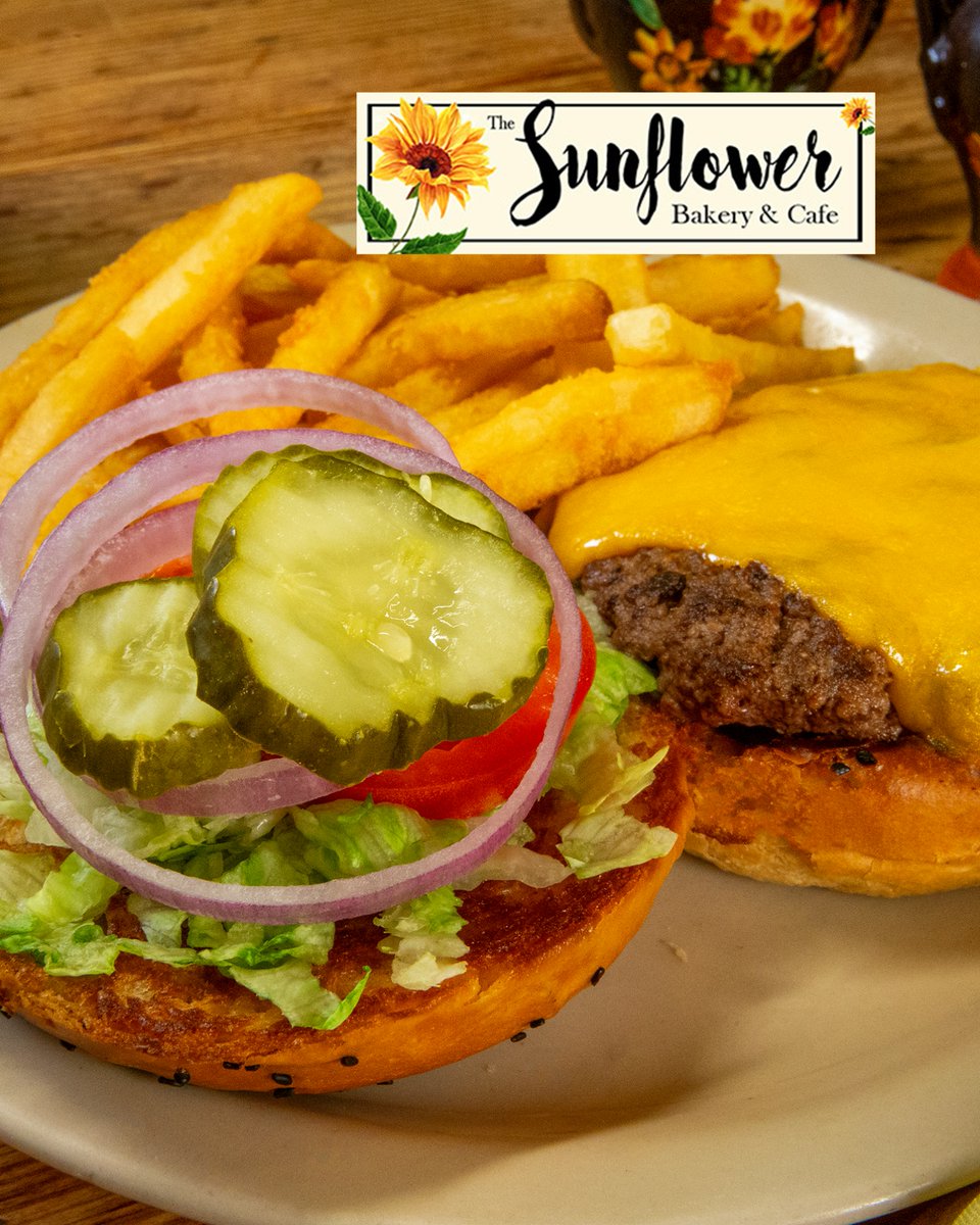 SunflowerBakery&Cafe tweet media