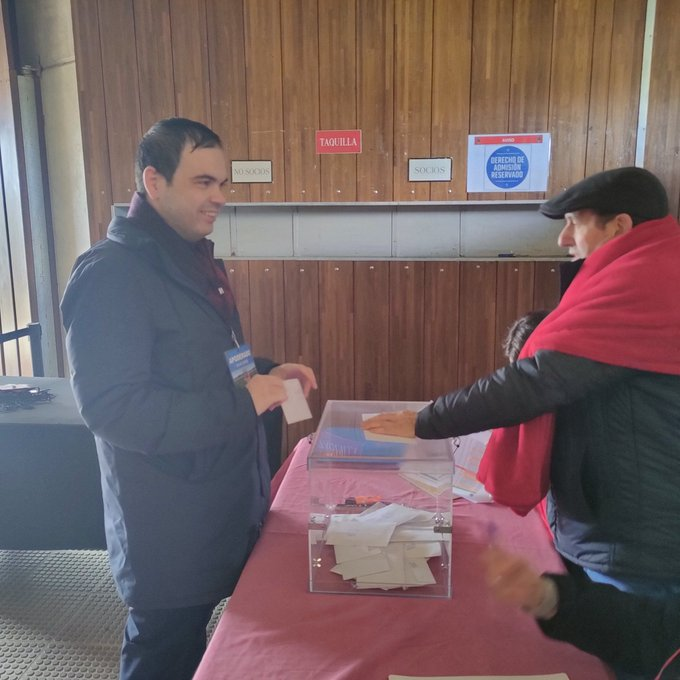 JoseAngelEgeaCl's tweet photo. Elecciones en Castilla y Leon, en el Barça y en el Corellano https://t.co/bE0qbdJoTN