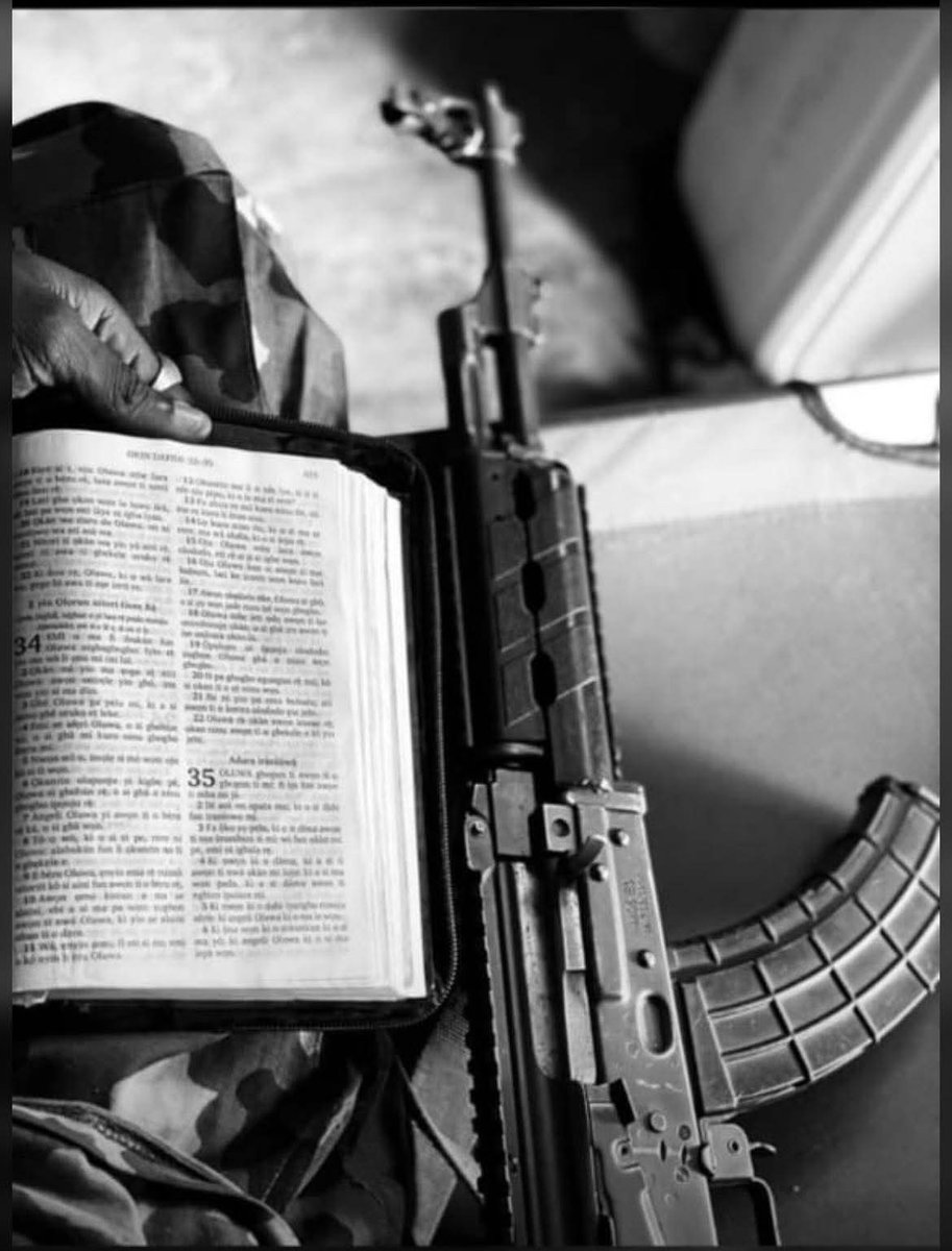 Pressman2040's tweet photo. Both are weapons but it depends on problem at the time 🪖✝️ https://t.co/4mbNuSETA4