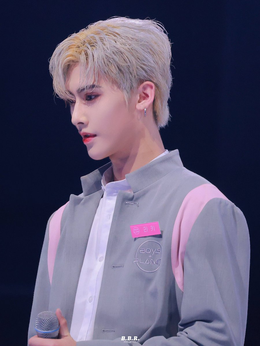 BossBabyR520's tweet photo. 230420 HQ
Boys Planet Final Round
내 인생에 나타나줘서 고마워요

#리키 #Ricky #沈泉锐 #リッキー 
#ZEROBASEONE    #제로베이스원   #제베원 #ZB1 https://t.co/qTfZRaQ0pj