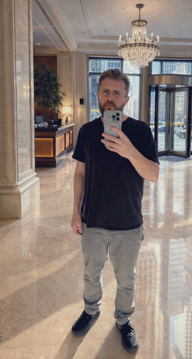 Tom Nash tweet media