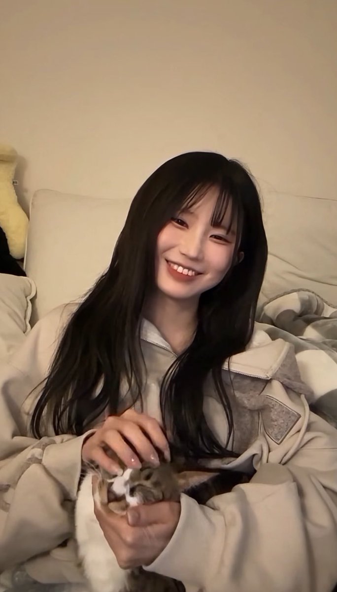 김빱은딸기 tweet media