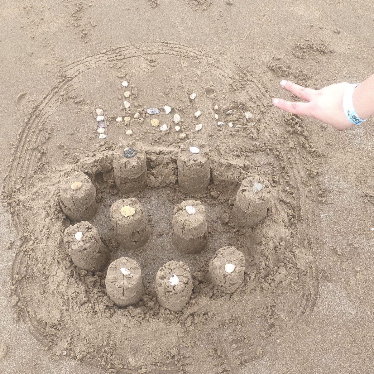 Italia Bello 🦊 tweet media