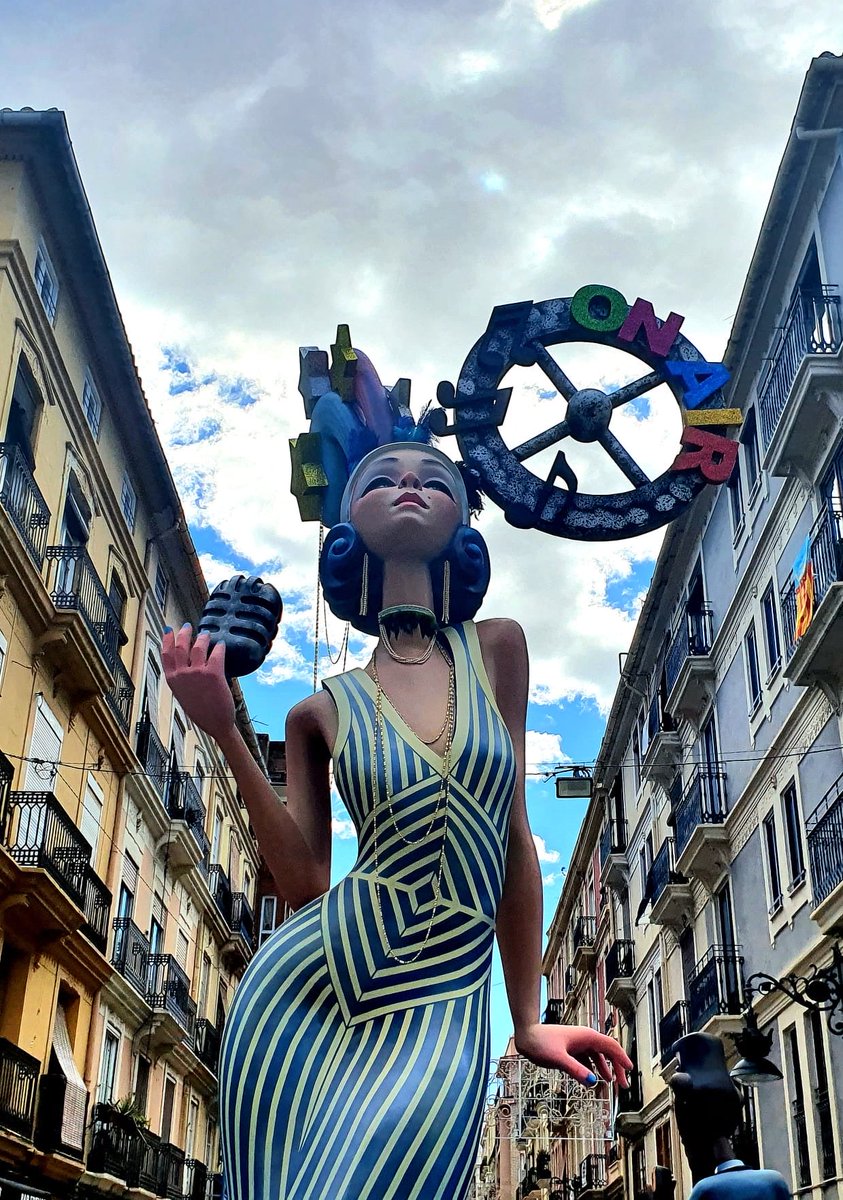 Mila Caja tweet media