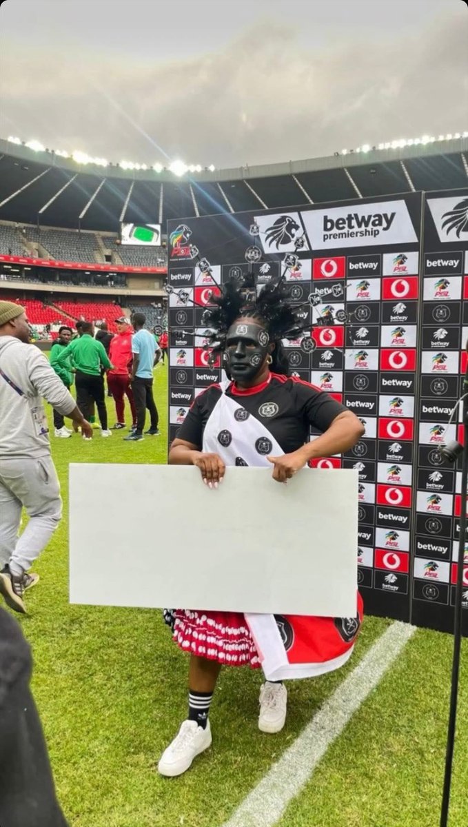 Cliff Reptile ka Makhuva tweet media