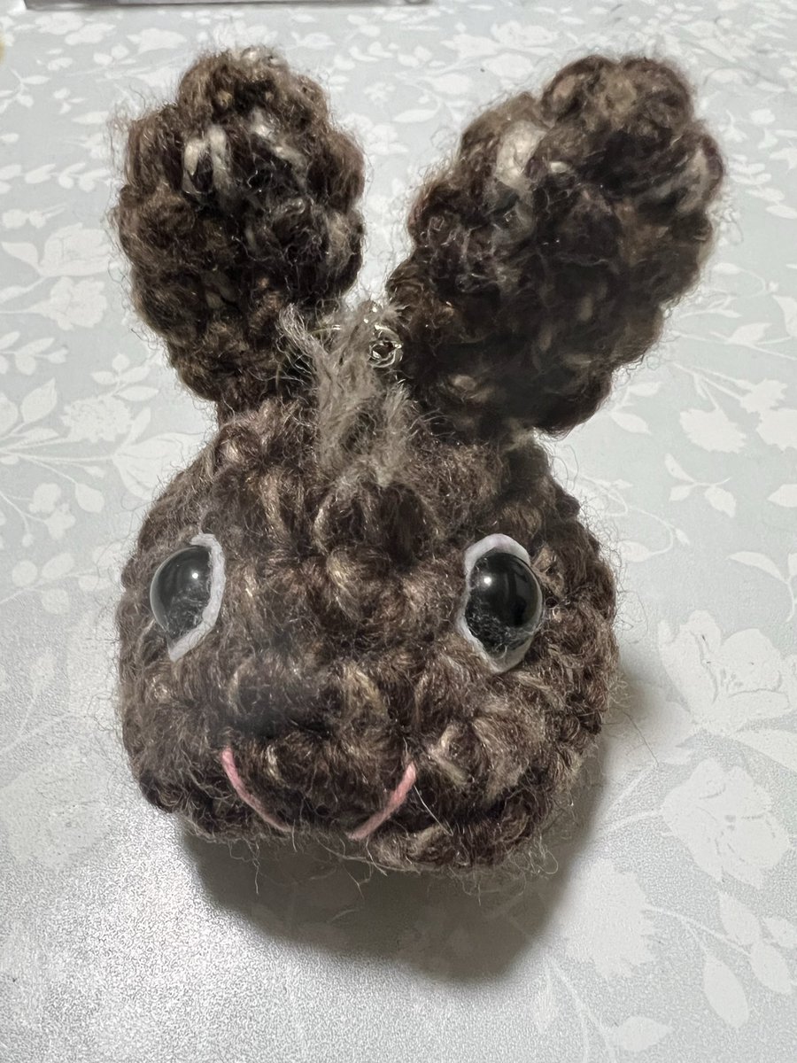 こんばんは🌛
久しぶりの投稿かなぁ🤔
春のうさフェスに行ってきたよー✌️
はじめての2日目の2部に行きました🙋‍♀️
いつもより ゆっくり見れたよ👀
作家さんとも沢山お話が出来ました＼(^o^)／