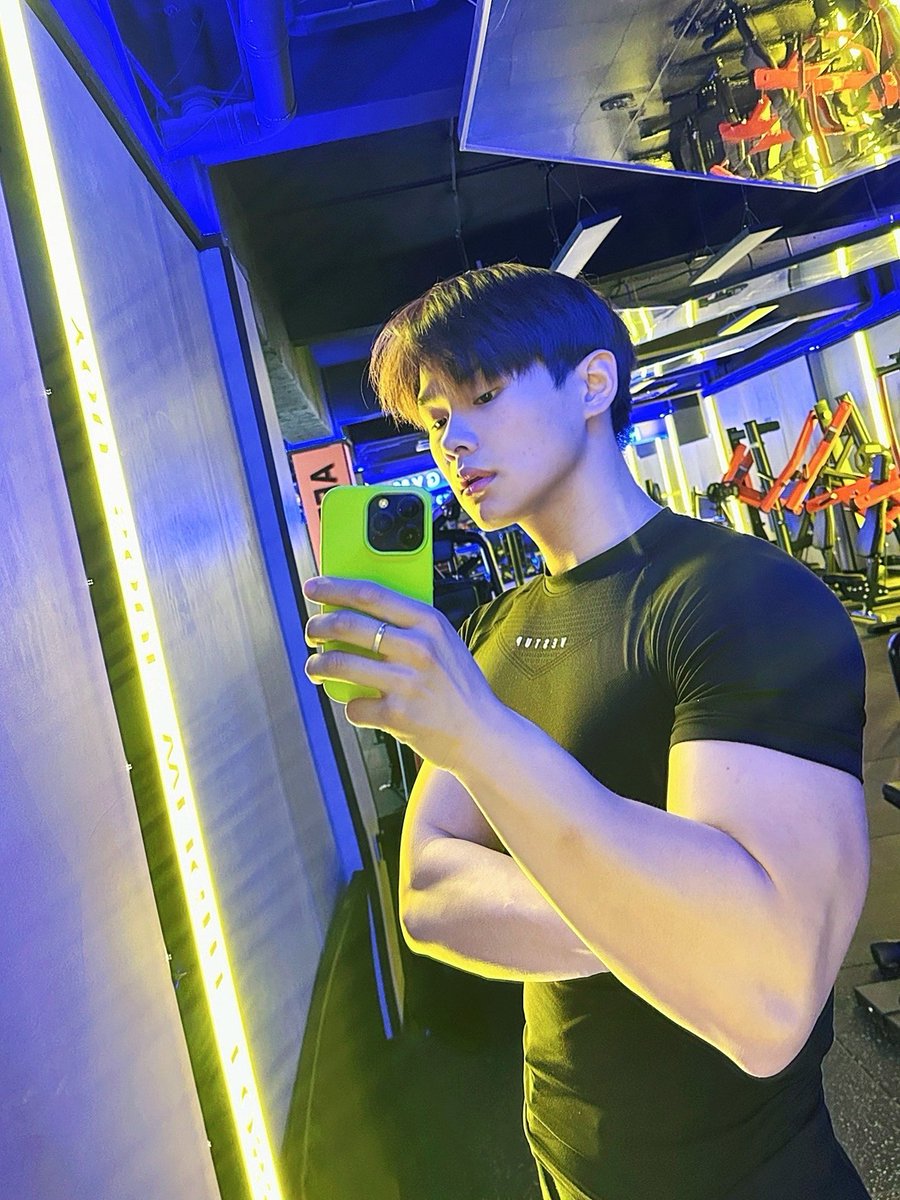 五线谱 tweet media