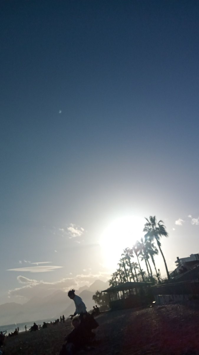 Hayırlı akşamlar iftarlar ☕