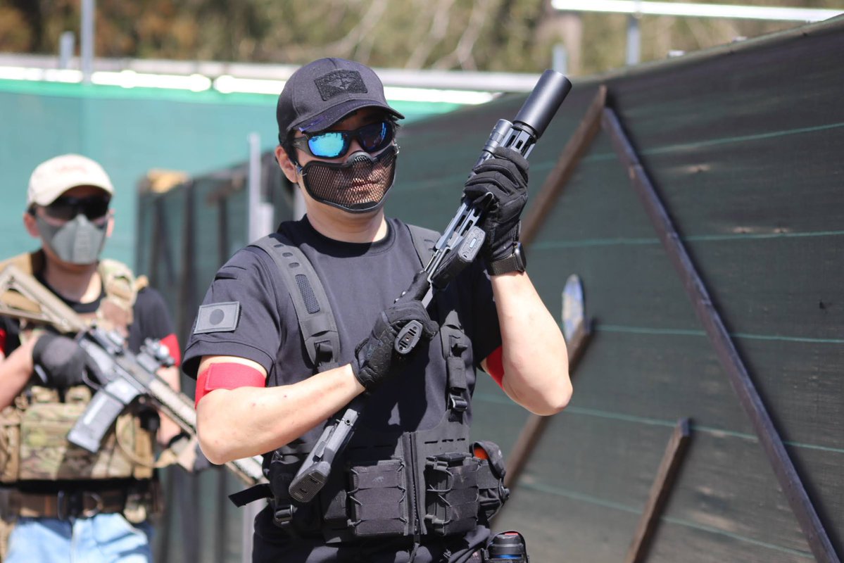 shiotter44 C100 tweet media