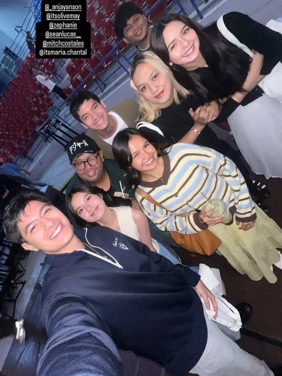 Zephanie at Church with her friends 🥰 

#Zephanie #OliveMay #Chanty #SeanLucas #AnjayAnson