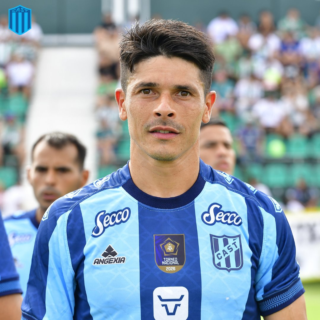 ImborrableTelmo's tweet photo. ⚽️Debut con la camiseta de #SanTelmo para Facundo Roncaglia. El de Chajarí fue titular, dorsar N° 4, completó los 90´, partido correcto.
🔎Jugadores #Candomberos más longevos desde que el club actúa en #PrimeraNacional
⚽️Ardente (41)
⚽️Carranza (41)
⚽️Toledo (40)
⚽️Roncaglia (39) https://t.co/An5IdsFaCf