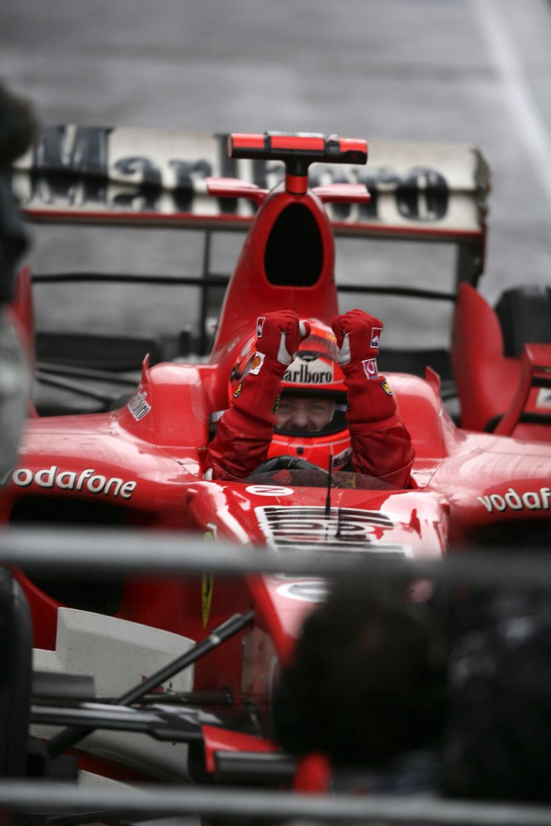 Michael Schumacher tweet media