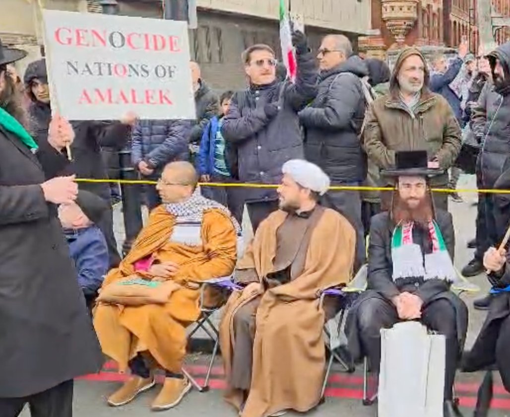 Robert Carter tweet media