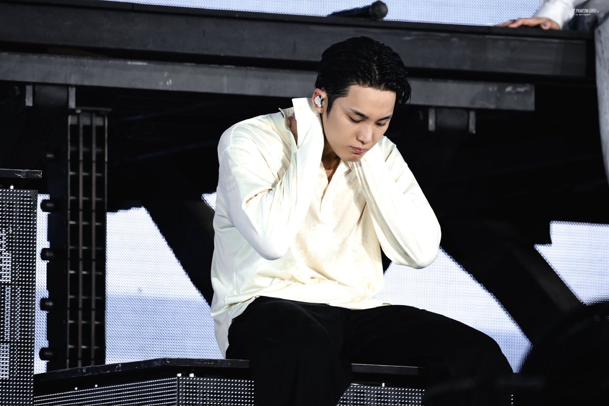 𝐏𝐡𝐚𝐧𝐭𝐨𝐦 𝟒𝟎𝟔 tweet media