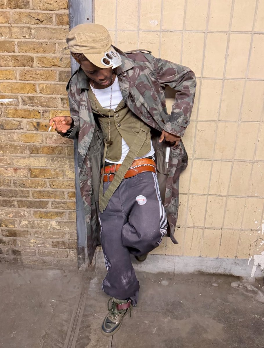 Trapbeforeyourap tweet media