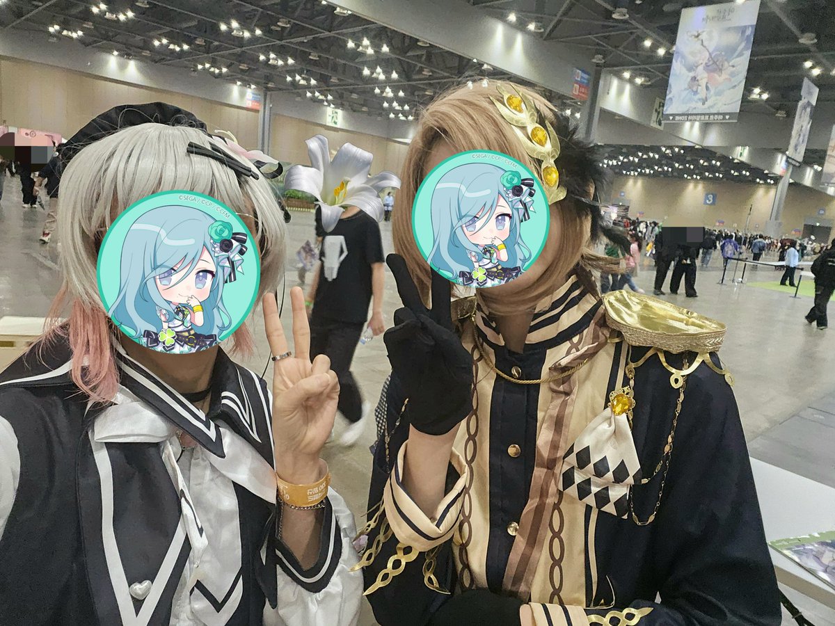 모두 서코 수고하셨습니다..!
마노사바 에마로 참여했습니다~
지방늘근이는 힘들어서 몸살났어요...
같이 사진 찍어주셔서 감사합니다❤️