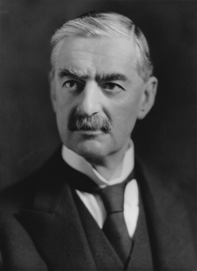 URDailyHistory's tweet image. 18 Mar 1869: British Prime Minister #Conservative Neville #Chamberlain is born in Birmingham, England. He is best known for his policy of appeasement of Nazi #Germany before World War II. #WW2 #WWII #History #OTD #PrimeMinister #ad amzn.to/2IXinmi