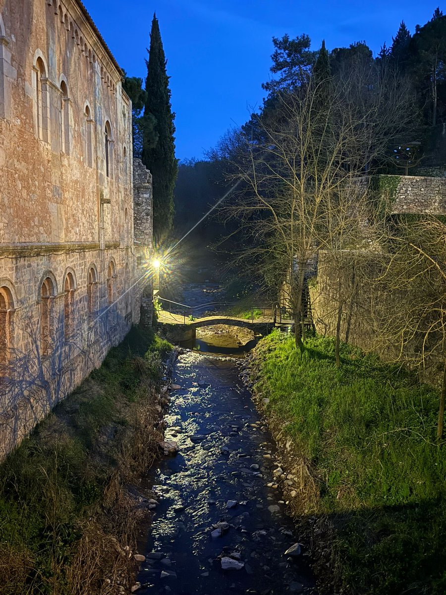 Medicina Interna Cabueñes tweet media