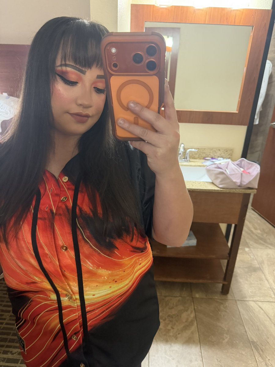 ★𝓃𝒾𝓃𝒶★ tweet media