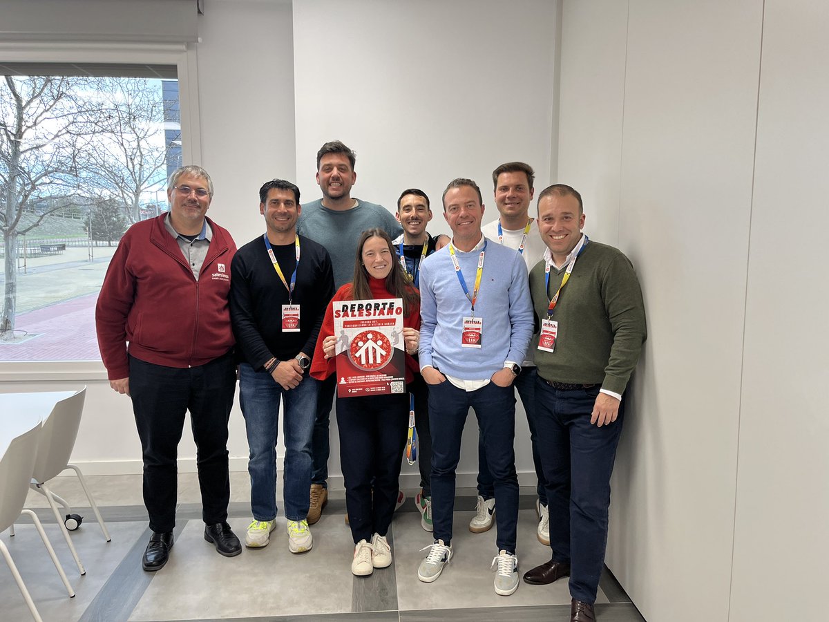 diegoperord's tweet photo. Nueva jornada de coordinadores deportivos salesianos SMX. Gracias a ponentes, asistentes y comisión.Creemos en el deporte como elemento clave en la educación y evangelización y así lo seguimos demostrando y viviendo cada temporada y en cada encuentro. 
#DeporteEducativoSalesiano https://t.co/iB9FAn5l89