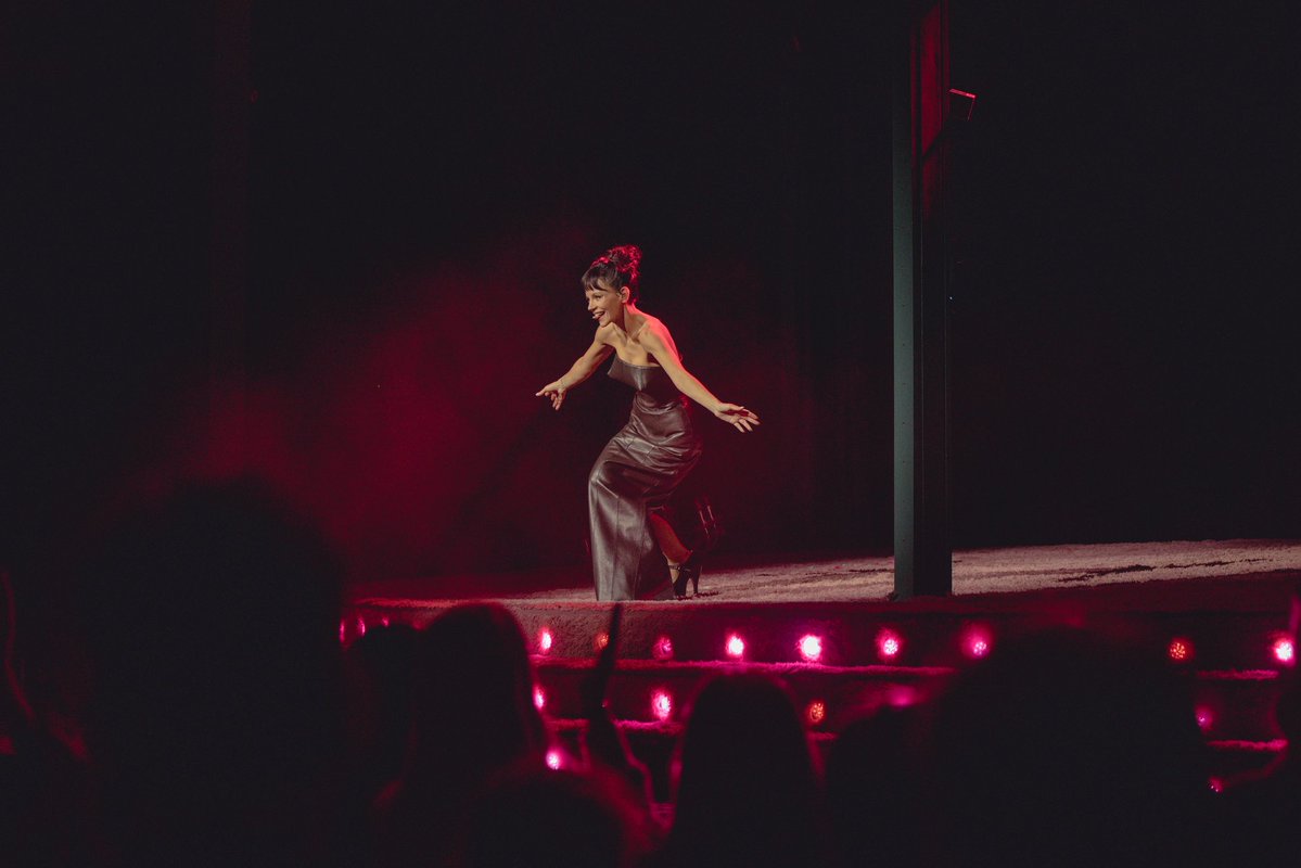 Lily Allen tweet media