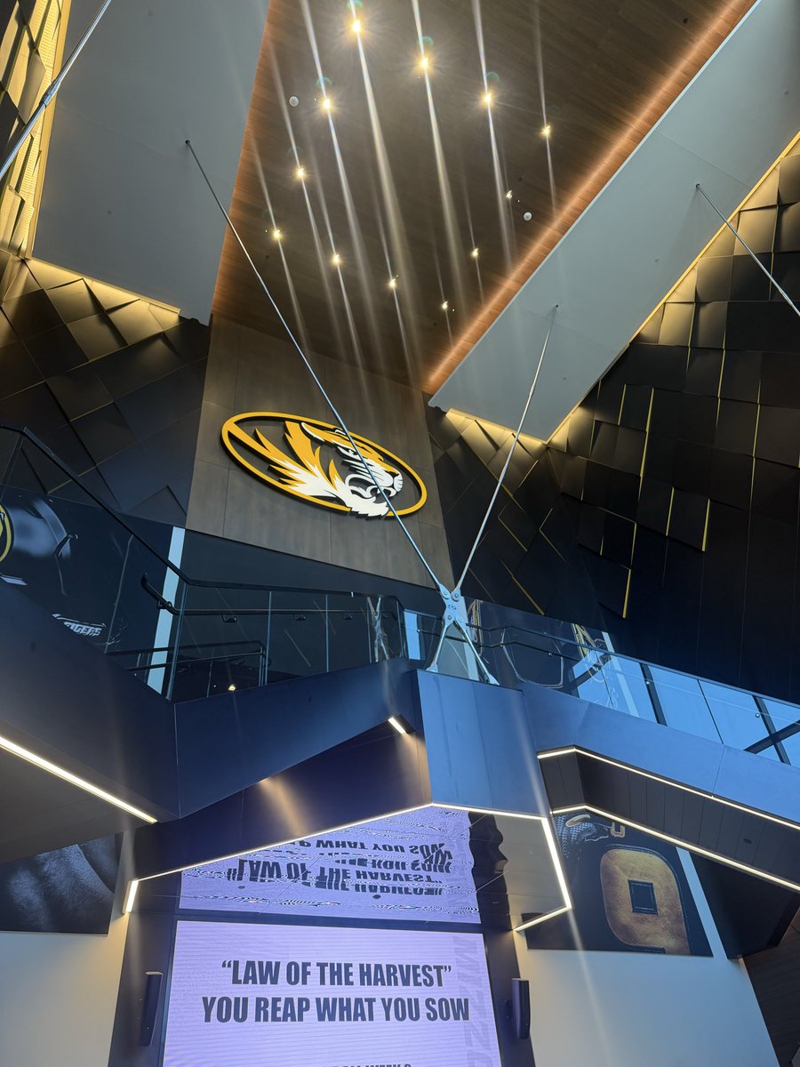 C.J Johnson 4 ⭐️ EDGE tweet media