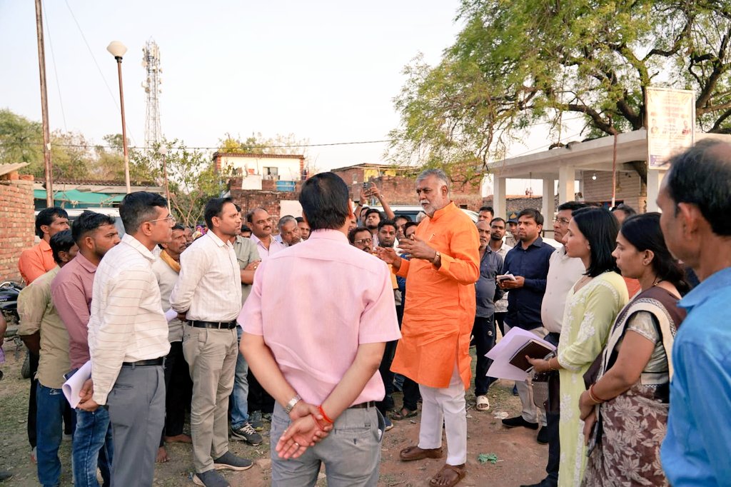 Prahlad Singh Patel ( वृक्ष से जल, जल से जीवन) tweet media