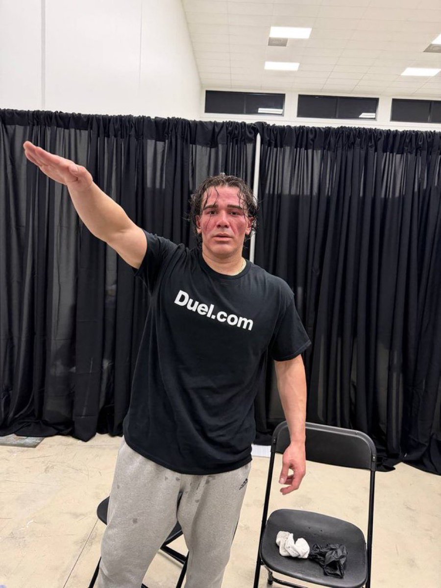 Zen Chicken - Duel tweet media