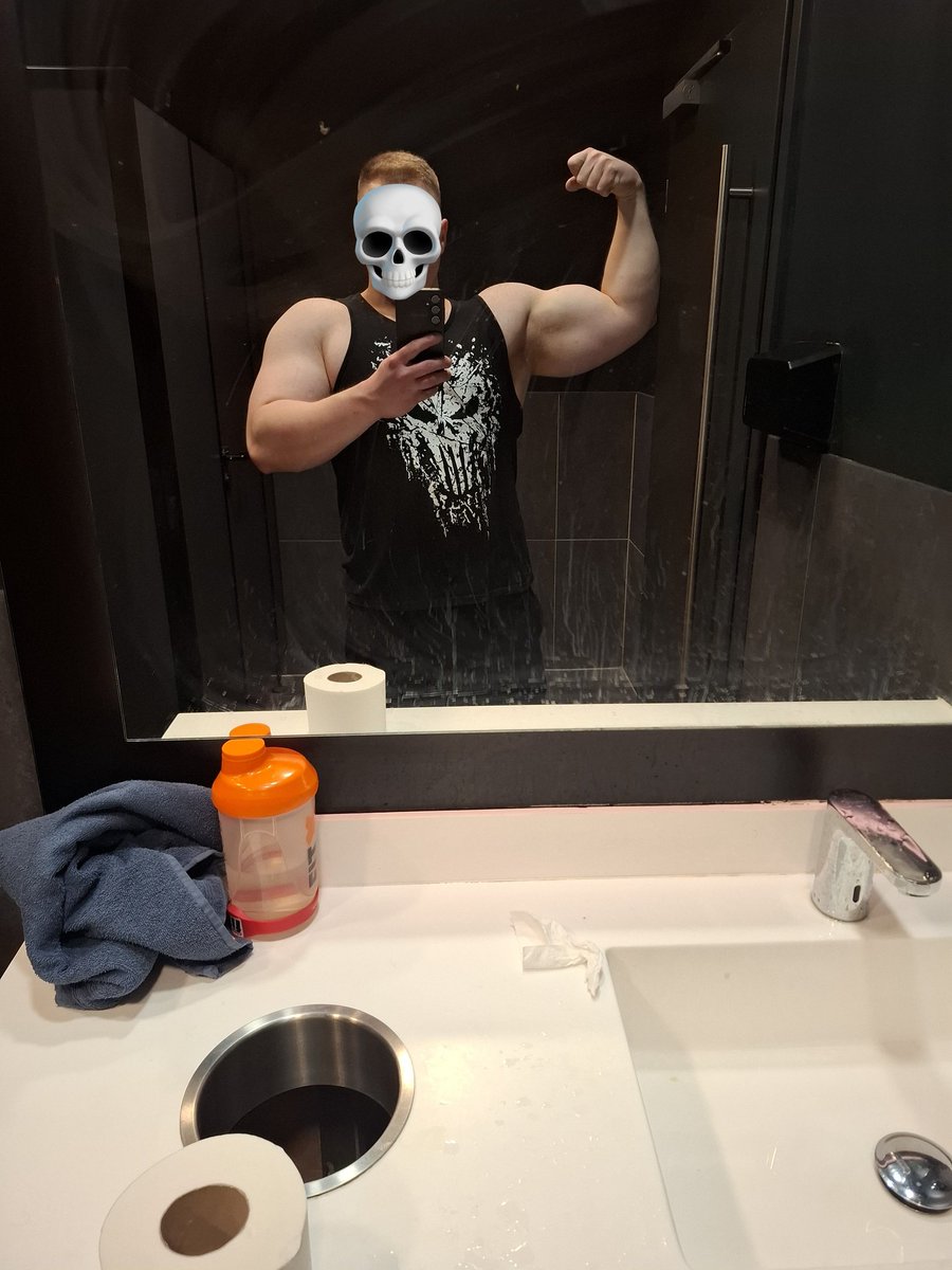 GerBWCbiceps's tweet photo. About to hit the Gym, im hungry
#BWC
#BLEACH
#BLEACHED
#BLEACHING
#WMWF
#WMBF
#WMAF
#WMIF
#WMMF https://t.co/yRcGi7HS1e