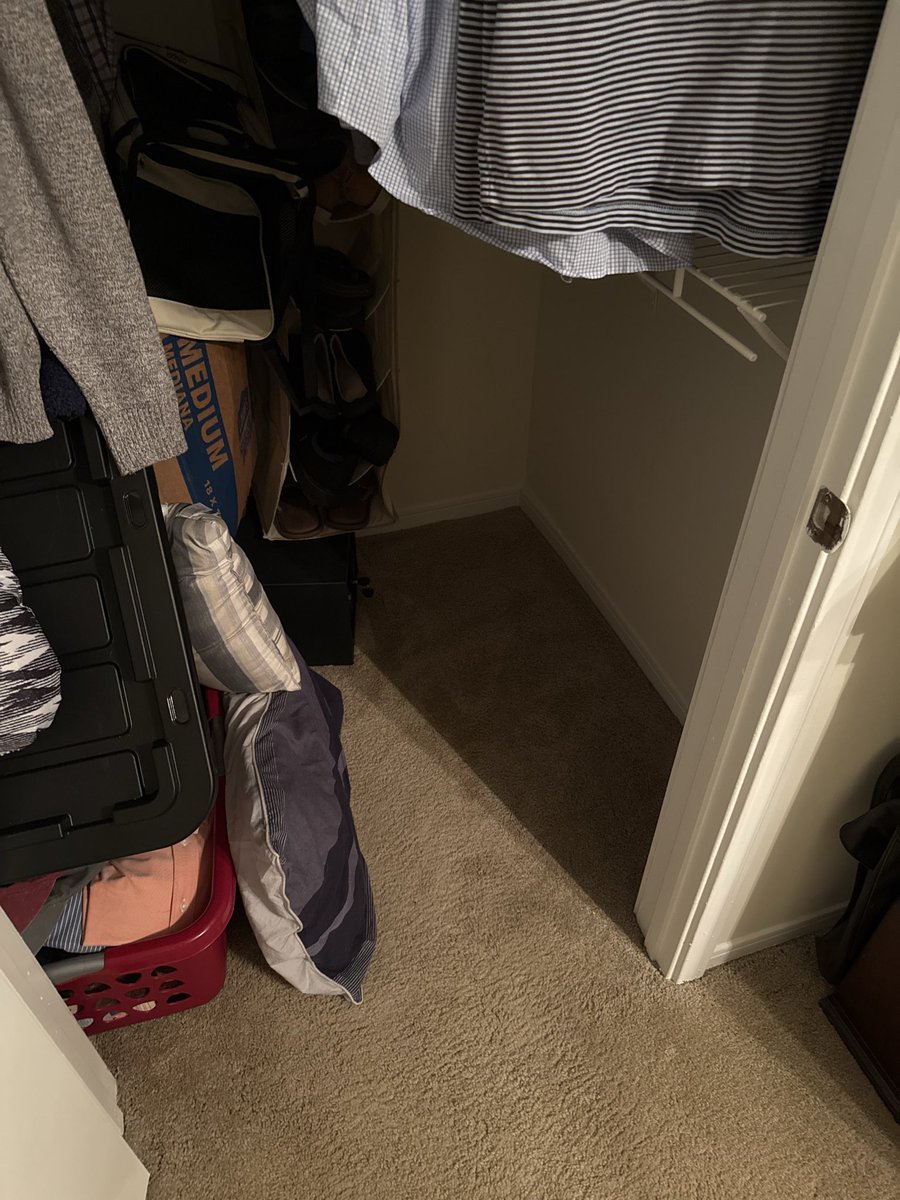Brandonijdc's tweet photo. @DylanHudlerWXII @WXII I live in a garden style apartment in Winston Salem.  First floor.  On slab.  Most interior closet to the has laundry room to my right. https://t.co/19jcR57M2T