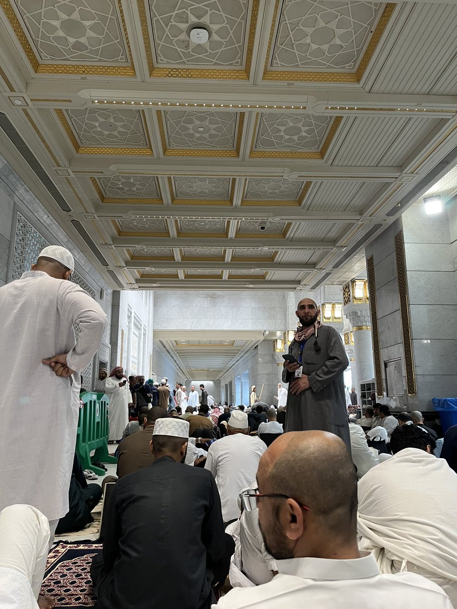 nyenyenye tweet media