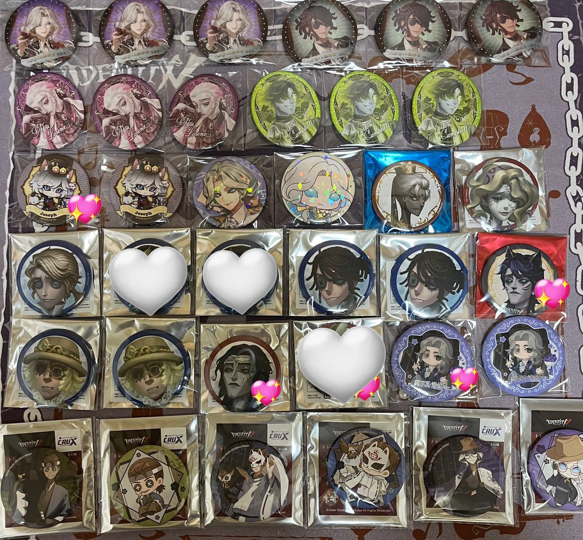 ee_itr's tweet photo. 交換 譲渡
第五人格 缶バッジ 真髄 設定画
タワレコ 京都 ロイヤル

譲:画像1～4枚

求:定価+送料
ローソン ヴァイオリニスト
そのほか 画家 ヴァイオリニスト

譲渡の場合PayPay（マネラ〇）です

譲渡
💖は譲渡のみ画像3枚目から1点含むように2.3枚目から2点お迎え下さい
1枚目の無印は2.3枚目から→ https://t.co/bvvcMkHCv1