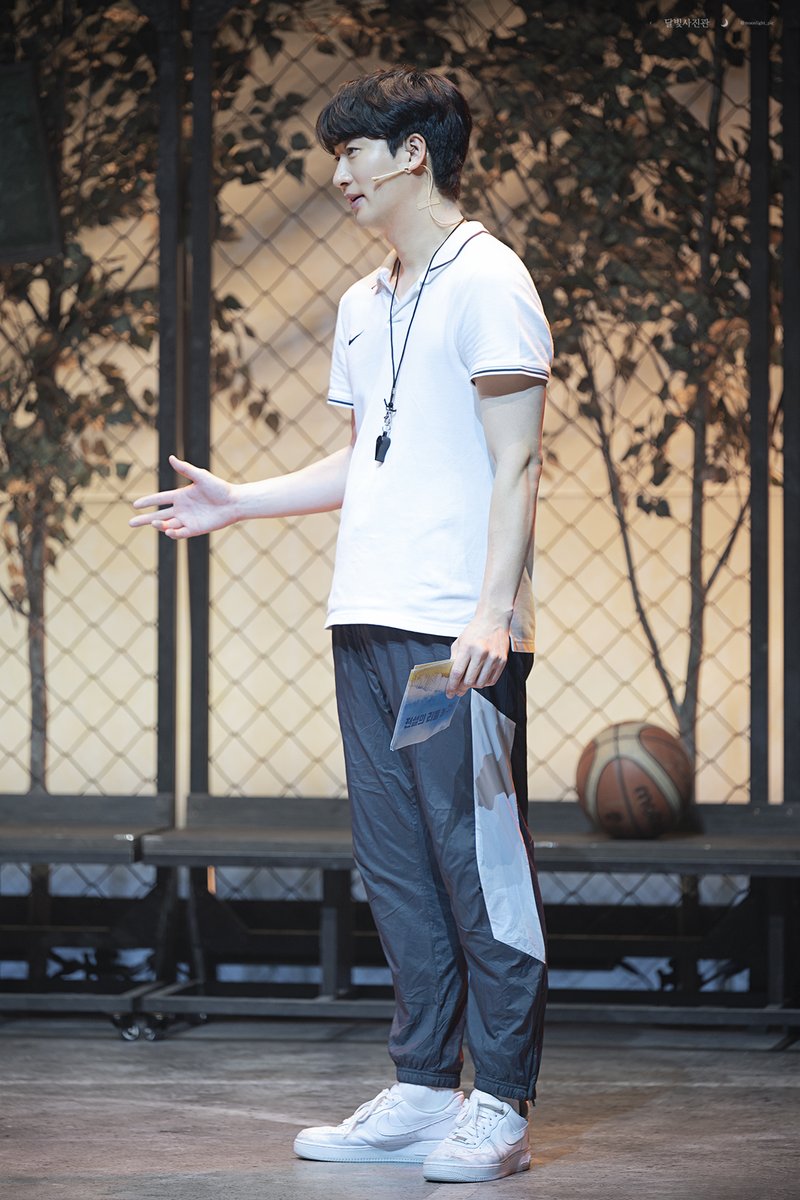 달빛사진관🌙 tweet media