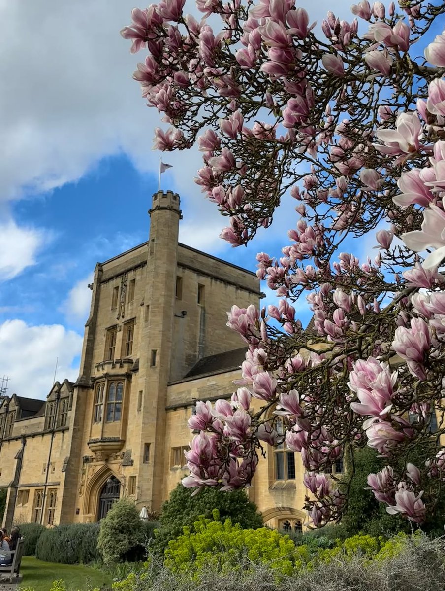 University of Oxford tweet media