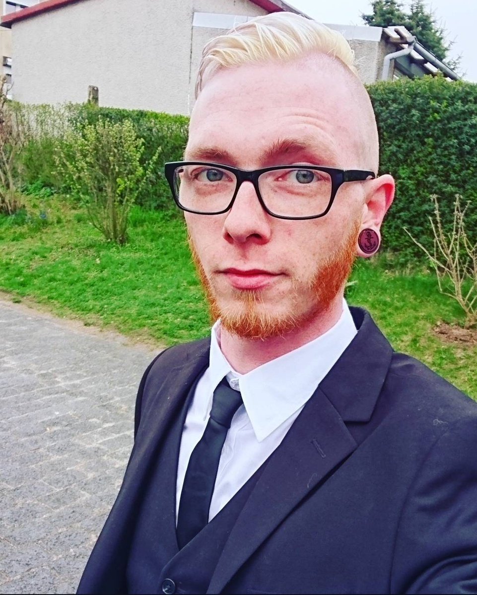 Fuchs aus'm Lager tweet media