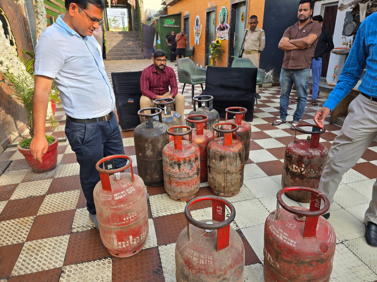 DM / DEO Banda tweet media