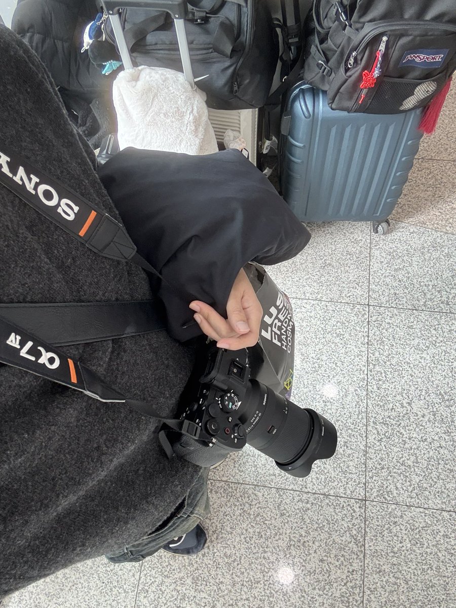 잼 シ tweet media