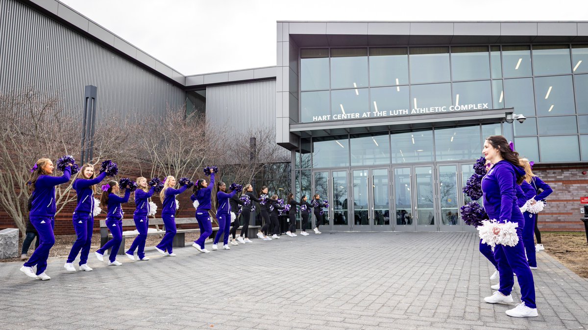 Holy Cross Athletics tweet media