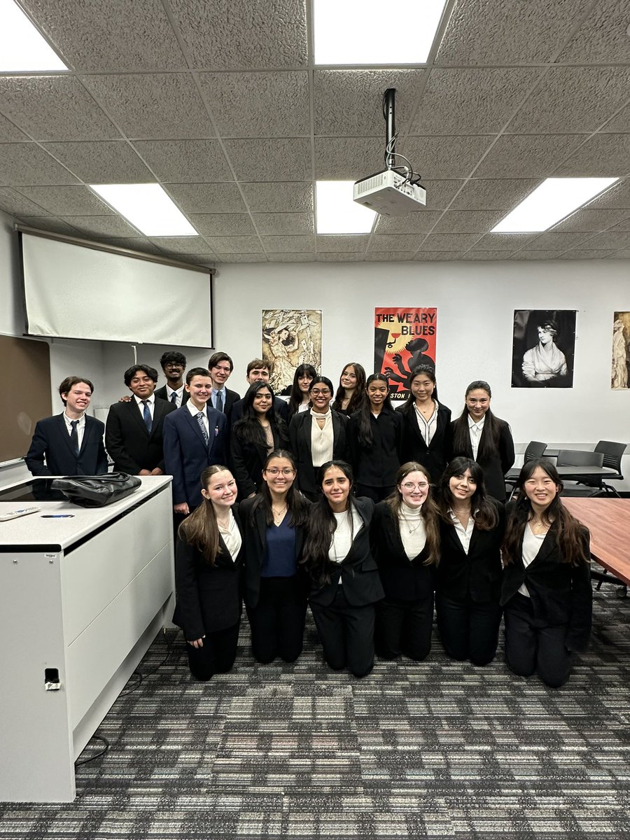 MockWhs's tweet photo. Round 2 is in the books! Always fun to run into another D214 School as we had a great matchup with Rolling Meadows this morning! Now it’s time for some final review before the Law Exam. @Wheeling_Cats https://t.co/XdELCnBEQs
