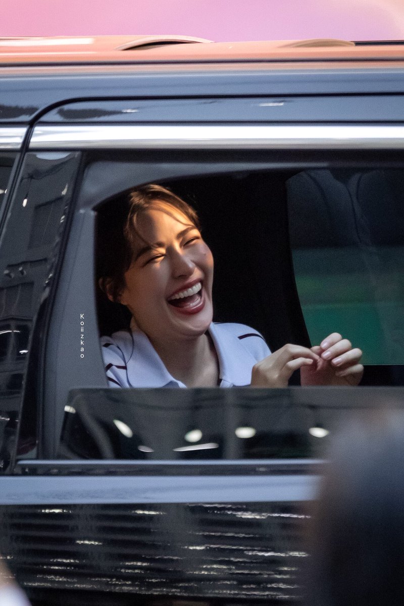 Her eye smile, HER DAMN EYE SMILE! ☺️

LINGORM FRIENDS OF VIVO 
#LingOrmVivoV70Exhibition 
#หลิงหลิงคอง #linglingkwong