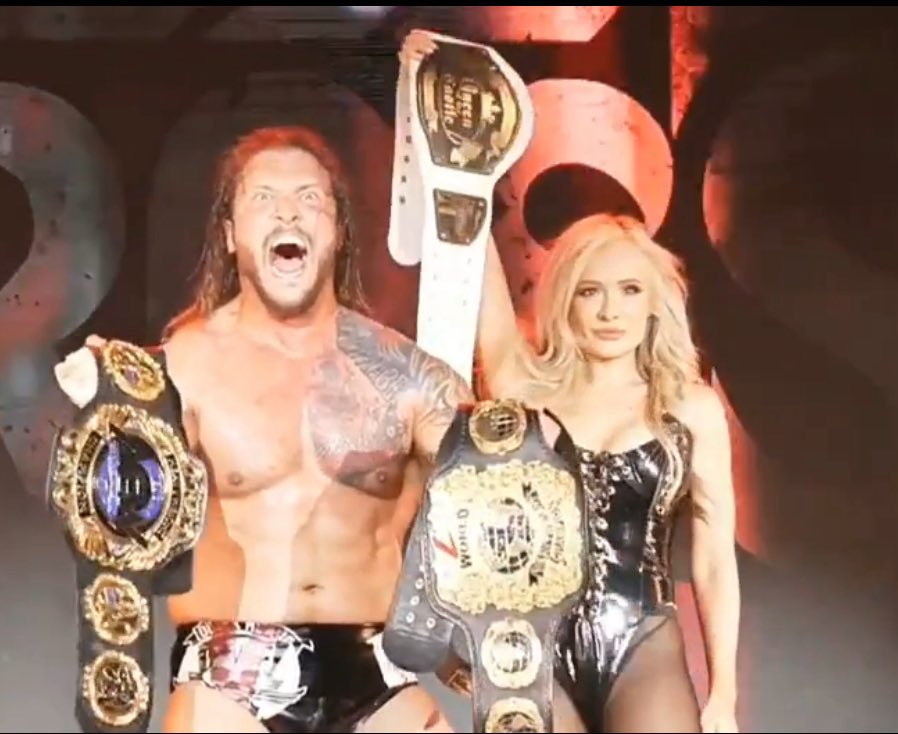 wrestlings smokeshow. | not @/lady_scarlett13. tweet media