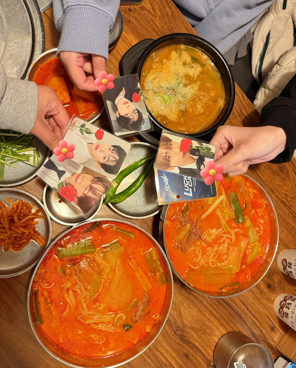 Rickyisrealcat tweet media