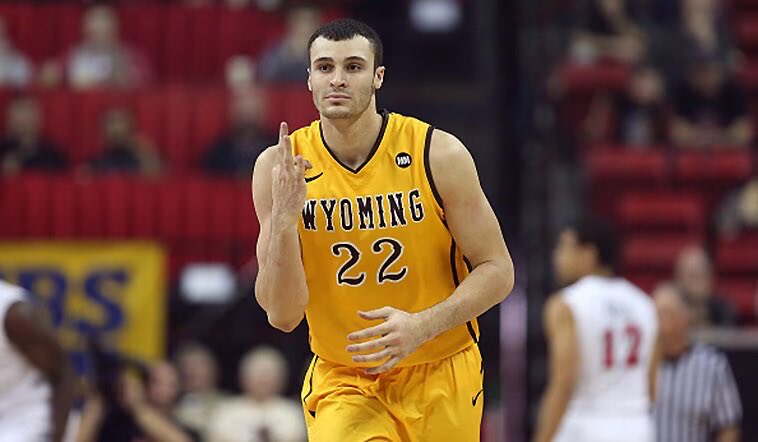 Cavs Lead tweet media