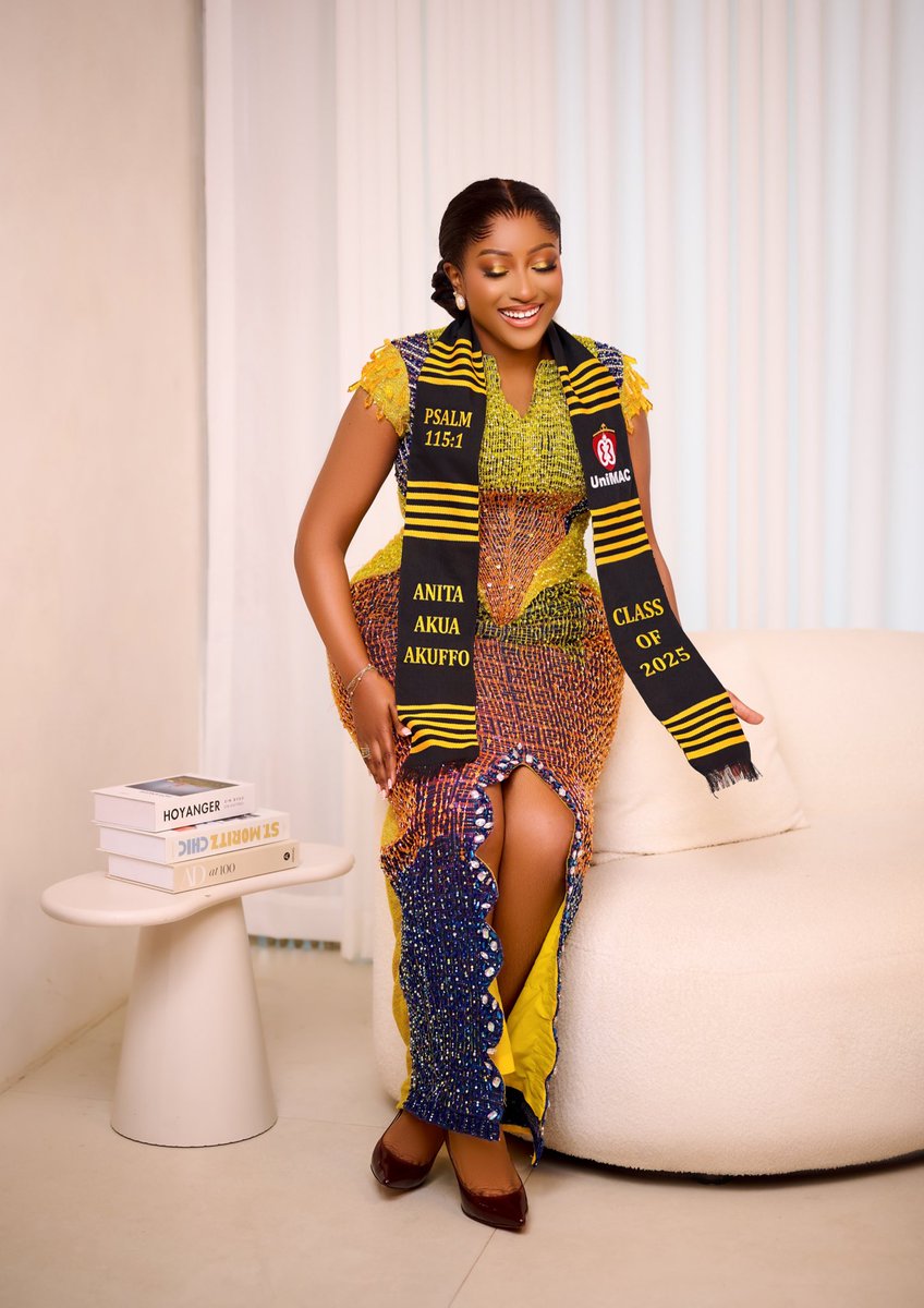 Anita__Akuffo's tweet photo. A little pop of color and beauty for the TL🥰
Wearing: Adjoa Yeboah Clothing https://t.co/xALoV1UVf3